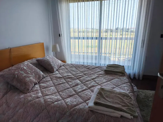 Esposende Charming Villa With Garden