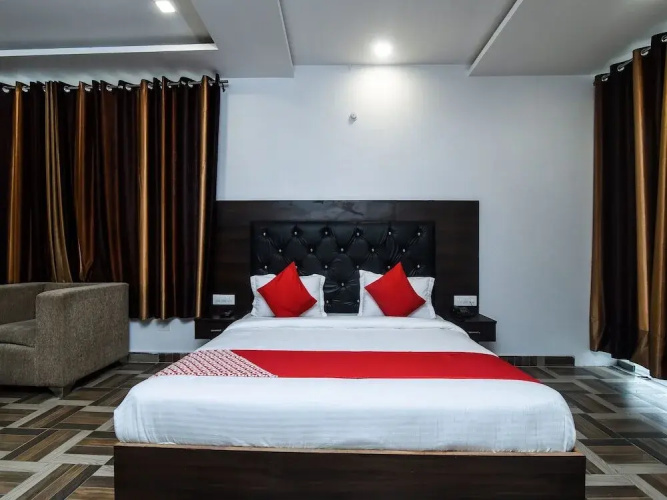 Hotel Naddi Hills by OYO