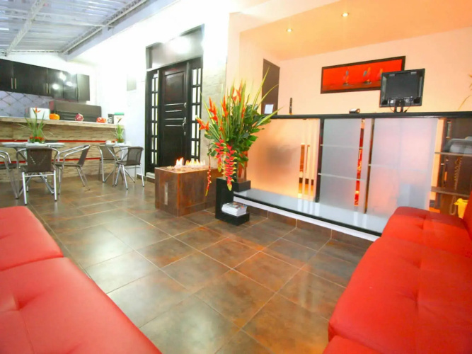 Hotel Lemus Plaza