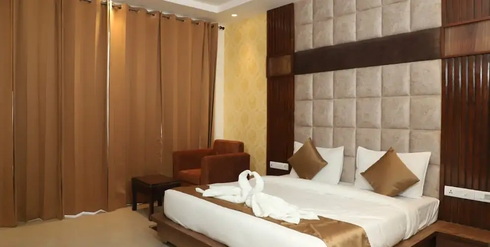 Deluxe room with balcony