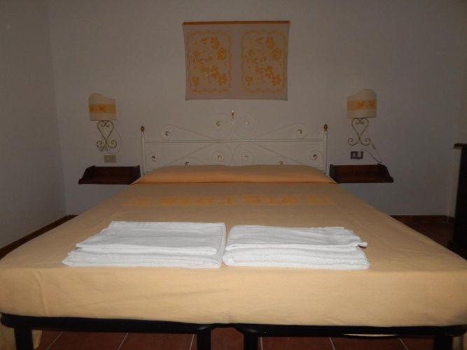 3 Bedrooms Economy Apartment