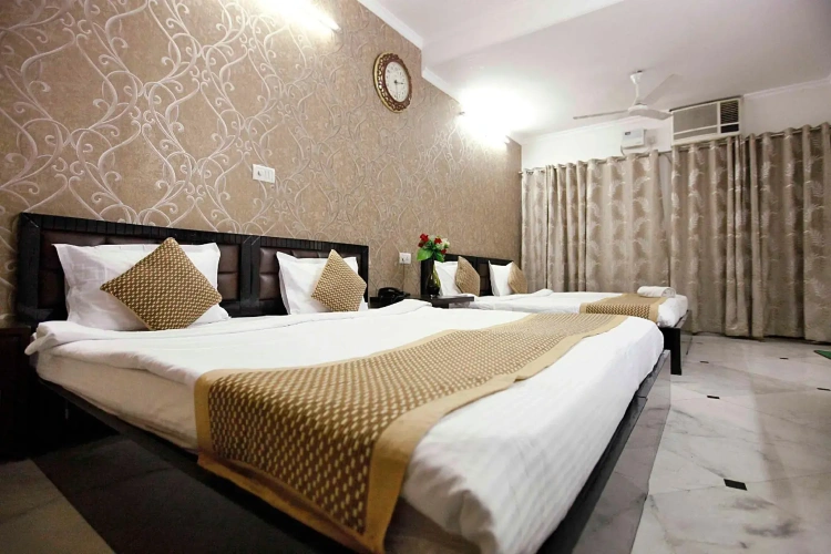 Standard Double Family room