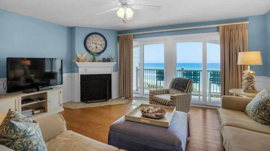 Standard room with balcony and with ocean view