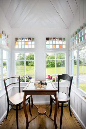 The Dolls House