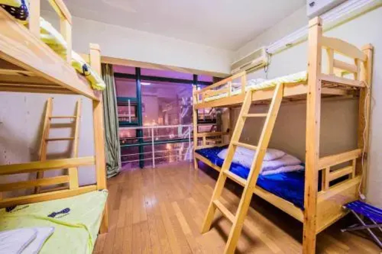 Chongqing Come and Go Freely Youth Hostel