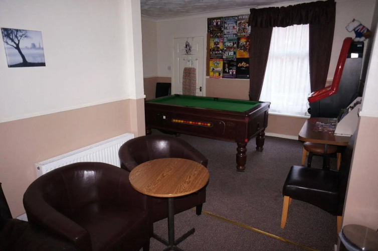 The Shores Hotel, Central Blackpool