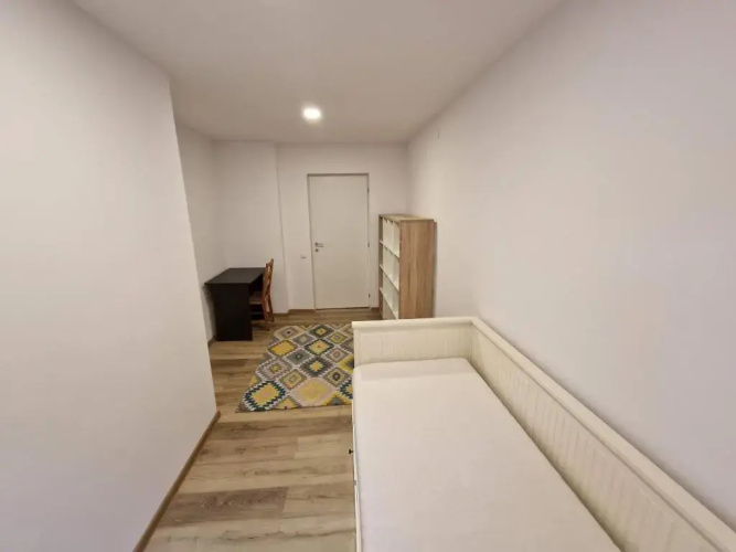 G!RO Guest House