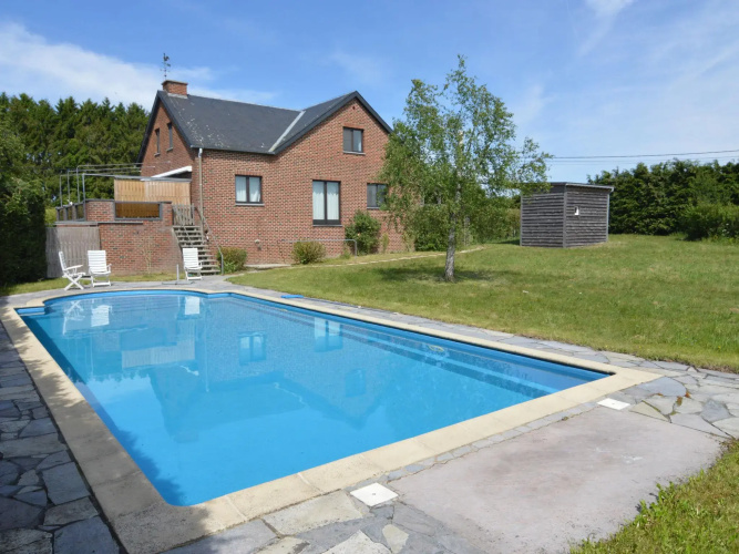 Modern Stay With Hot Tub