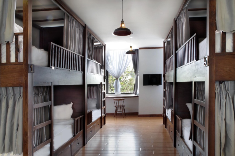 Bed in Dorm
