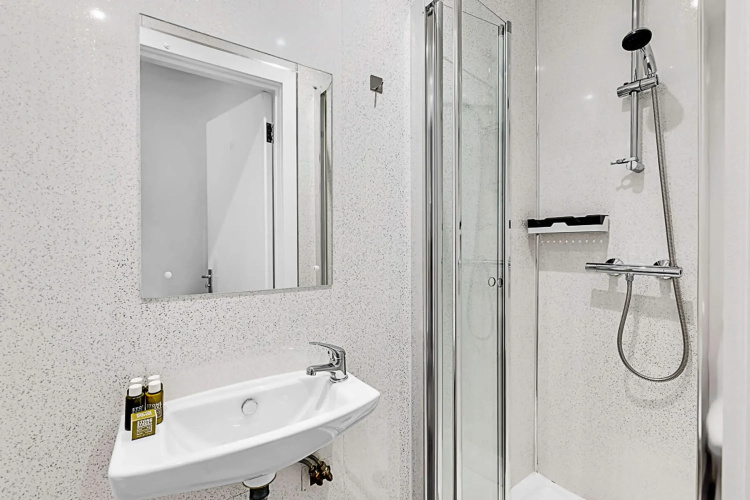 Stylish & Modern St Johns Hill
