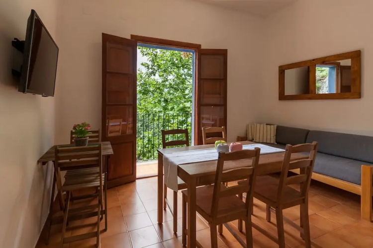 Apartamentos en l'Avella