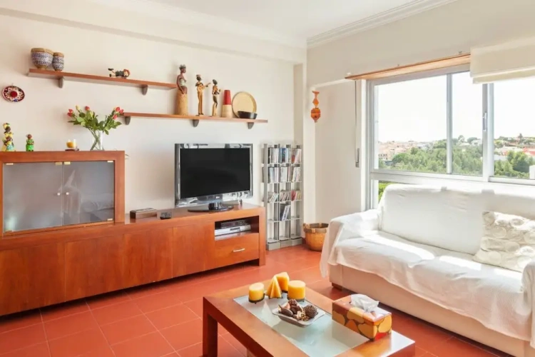 2 Bedrooms Apartment with balcony