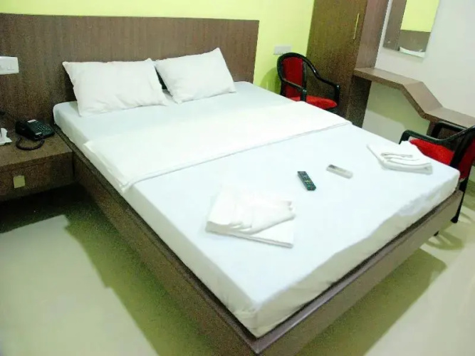 Hotel Pon Amutha