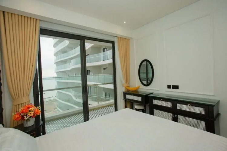 1908 Citadines Marina Halong