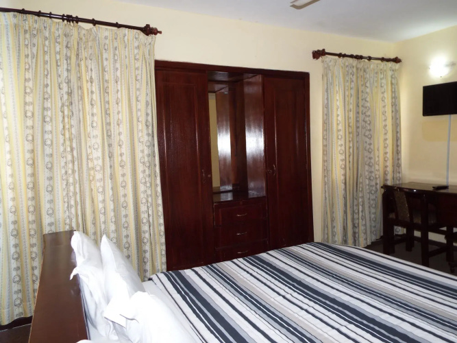 Pekan Hotel