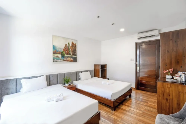 Twin room with city view