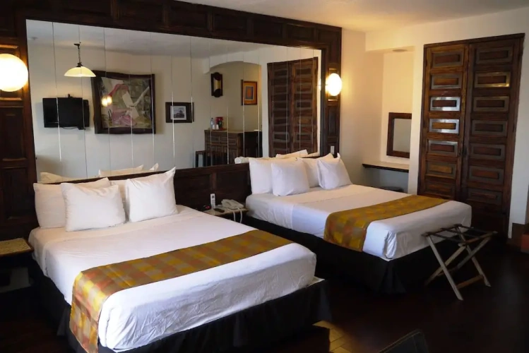 Standard Quadruple room with balcony
