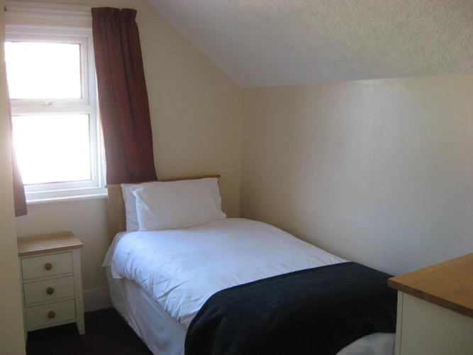 Premium Triple room