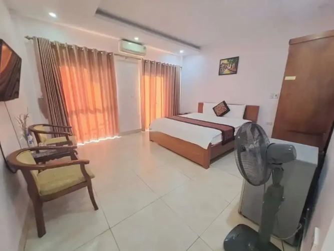 Standard Double room with city view