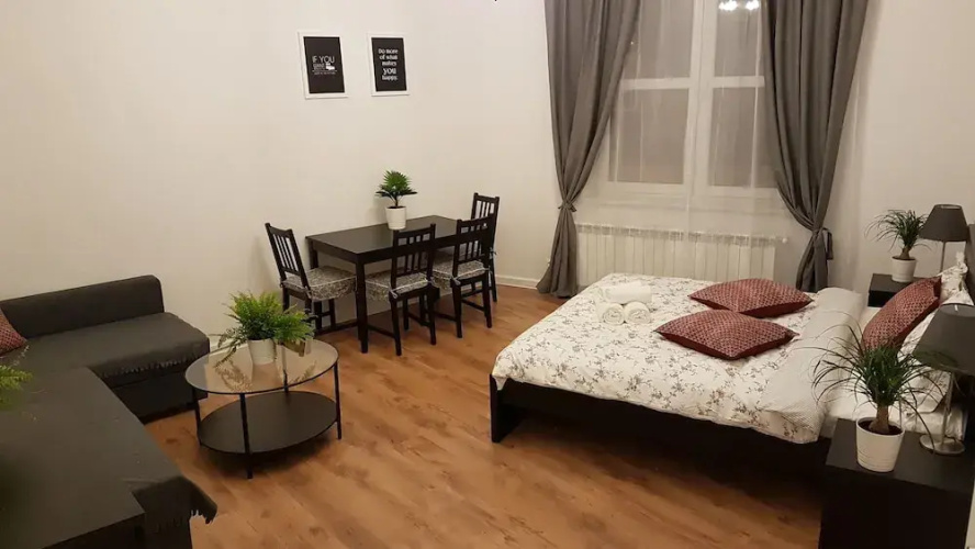 WS Old Town Apartments