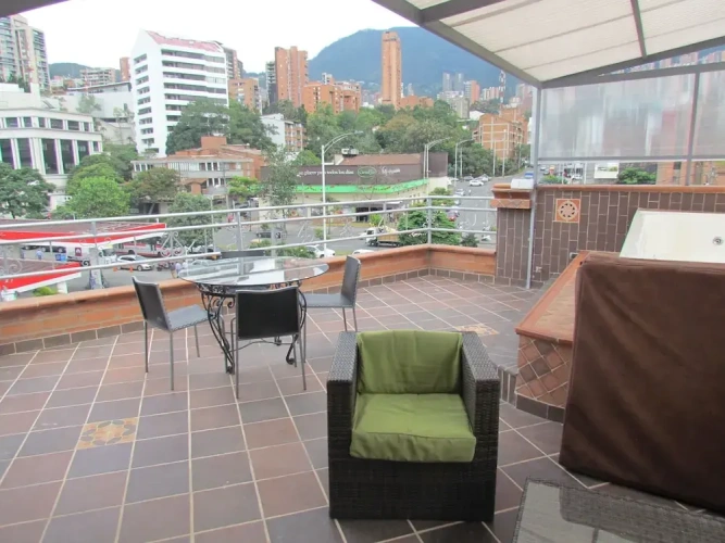 3 Bedrooms Standard Sextuple Penthouse room