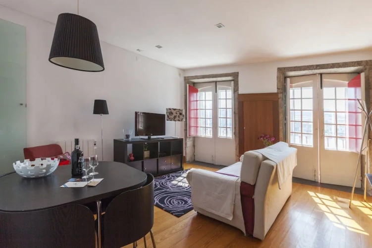 1 Bedroom Standard Apartment with balcony and with river view