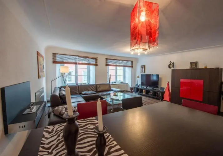 2 Bedrooms Apartment