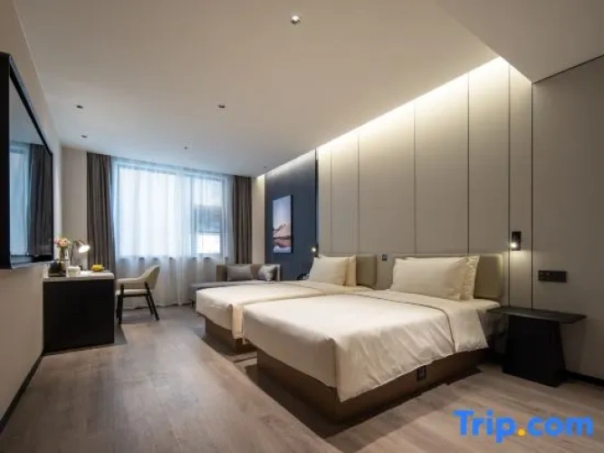 Standard Twin Family room