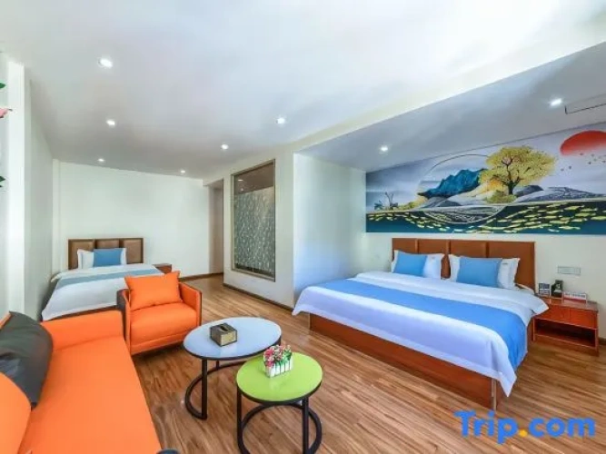 Standard Triple Family room