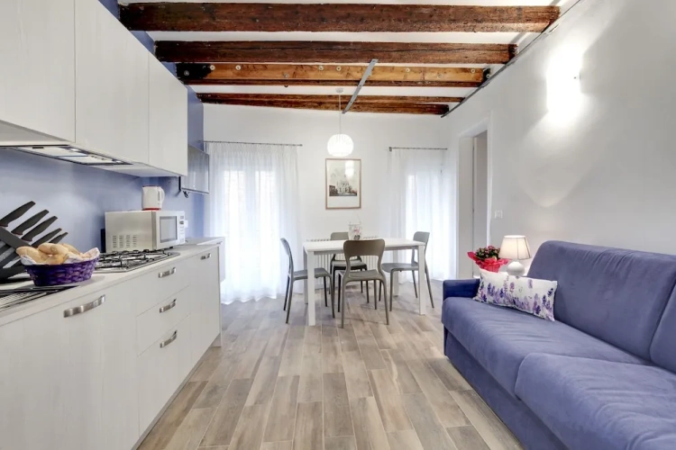 1 Bedroom Apartment with river view