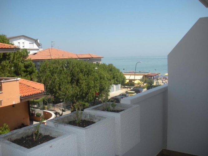 Standard Quadruple room with balcony