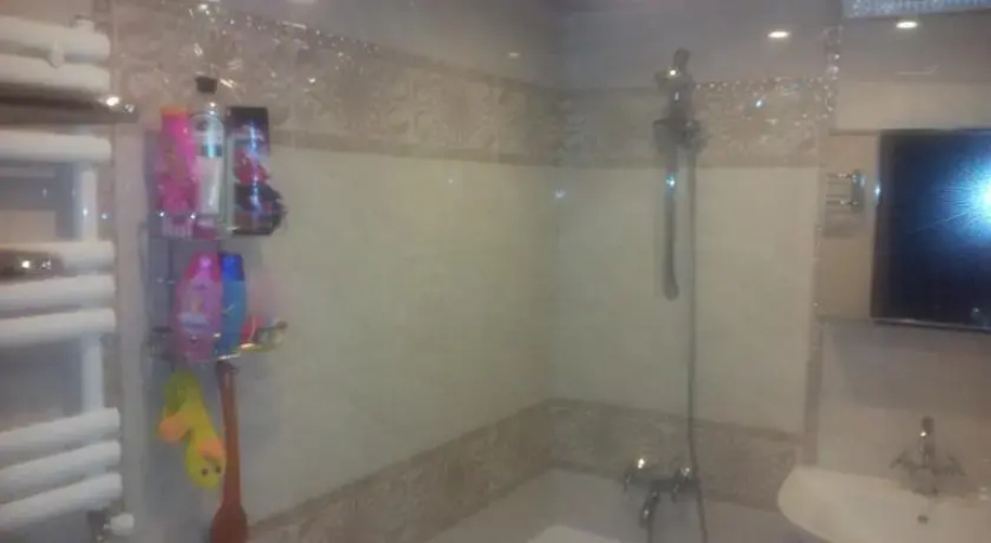 Yeznik Koghbatsi Aparment