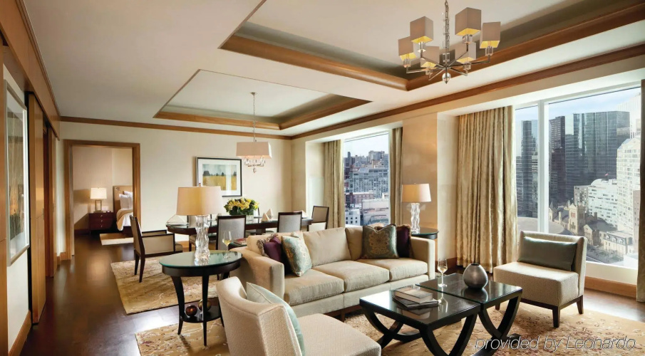 The Ritz-Carlton, Toronto
