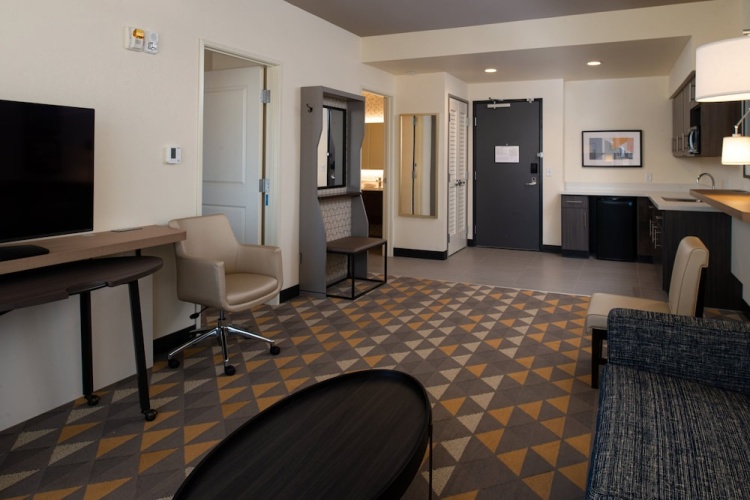 Holiday Inn & Suites Idaho Falls photo 7