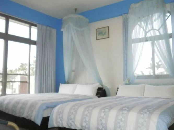 Flora Rexort Guesthouse