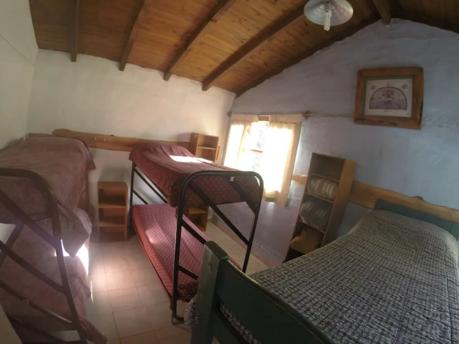 Hostel y Camping Los Coihues
