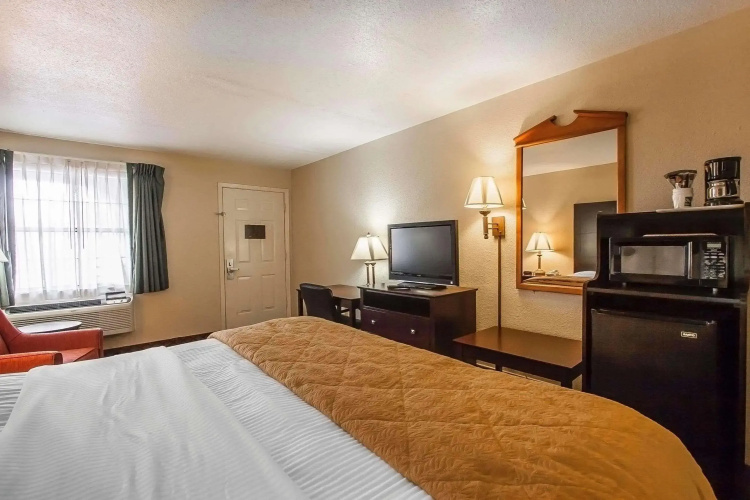 Quality Inn & Suites Covington
