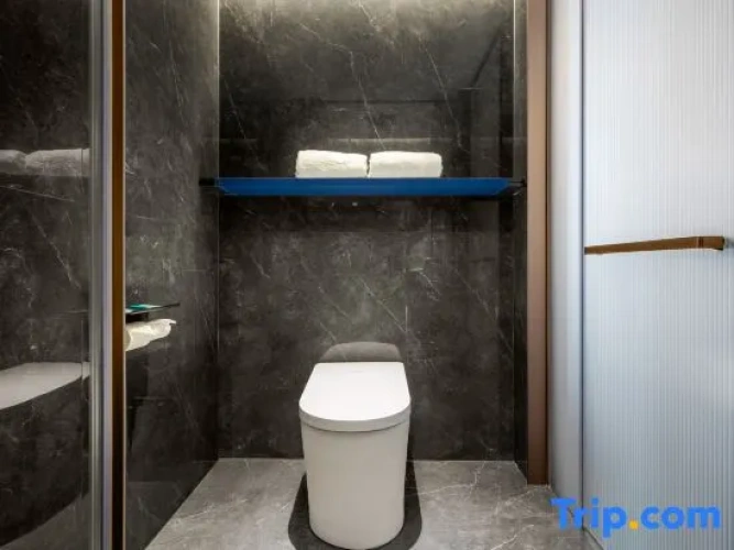 Executive Double Suite with city view
