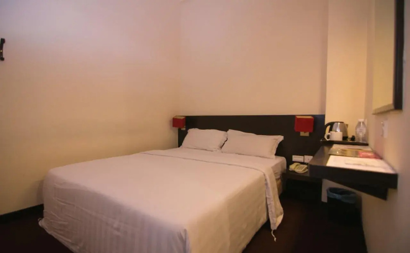 SSL Traders Hotel