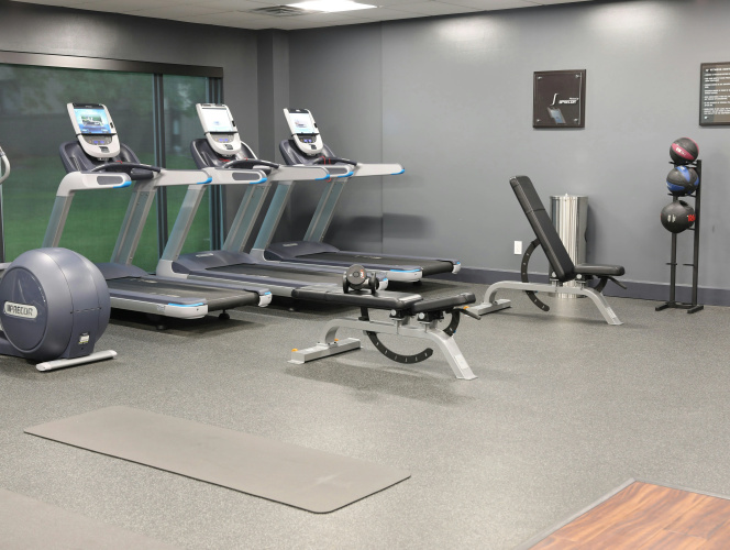 Doubletree By Hilton Omaha Southwest photo 19