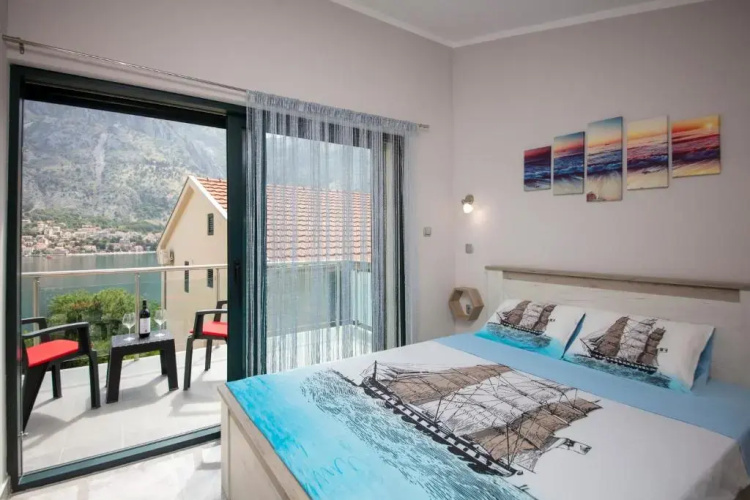 Fortress View apartment II