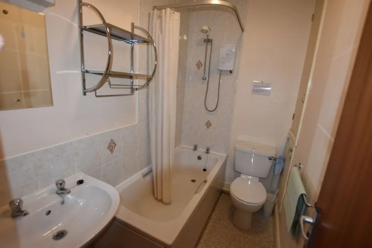 Brialene Holiday Apartments