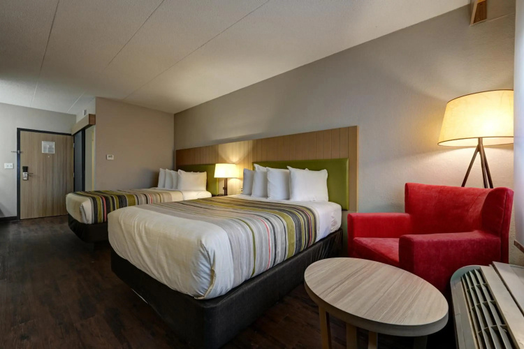 Kings Inn Hotel and Conference Center