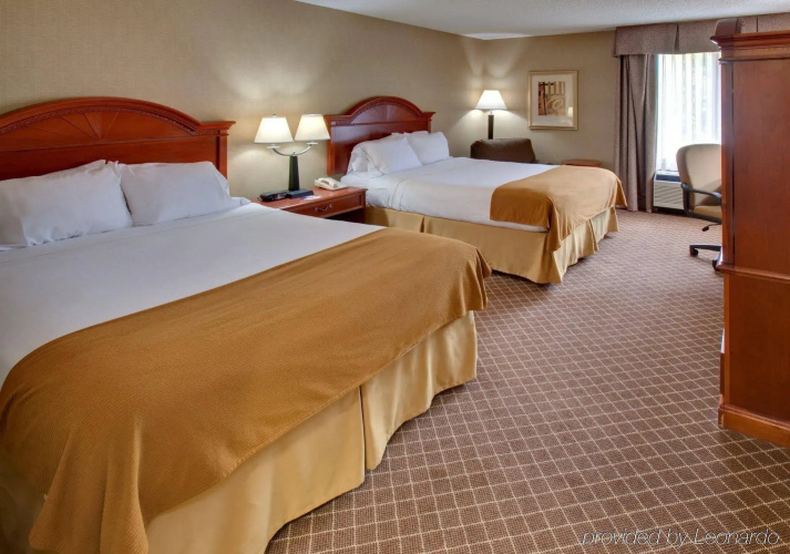 Holiday Inn Express Cedar Rapids (Collins Rd) by IHG