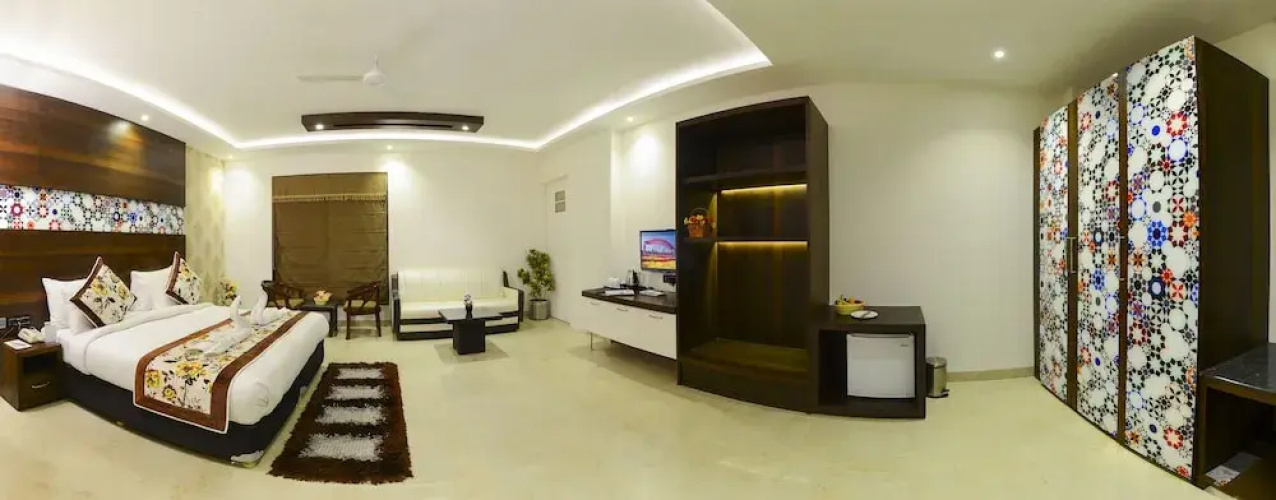 Hotel Palm Galaxy