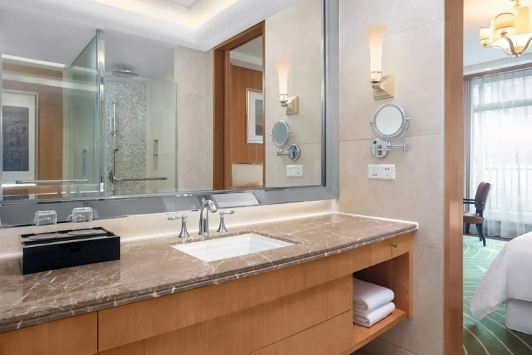 Standard Double room with balcony and with garden view