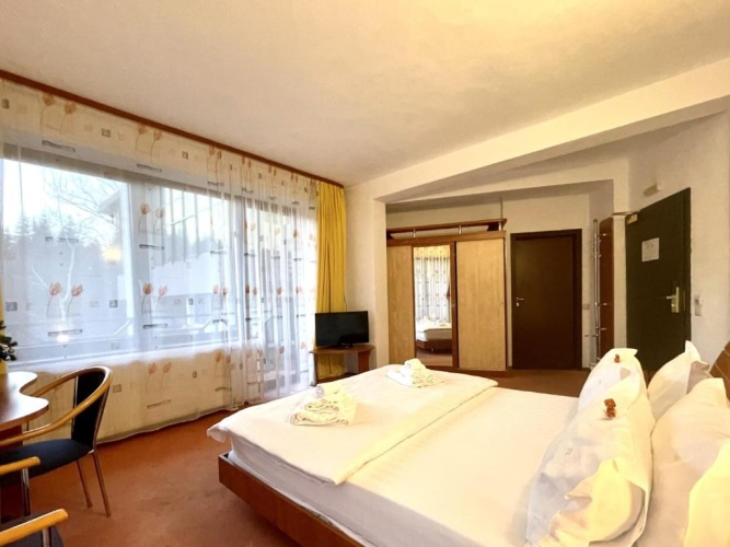 Superior Double room with balcony