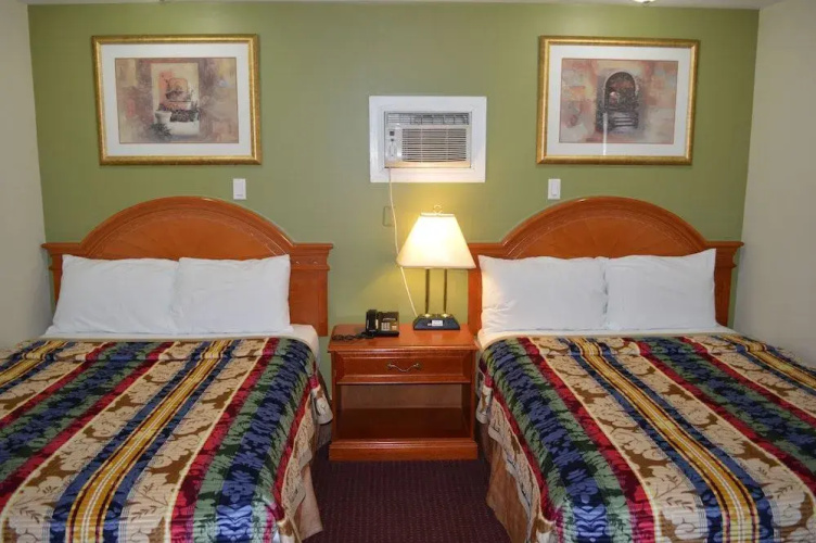Lincoln Motel