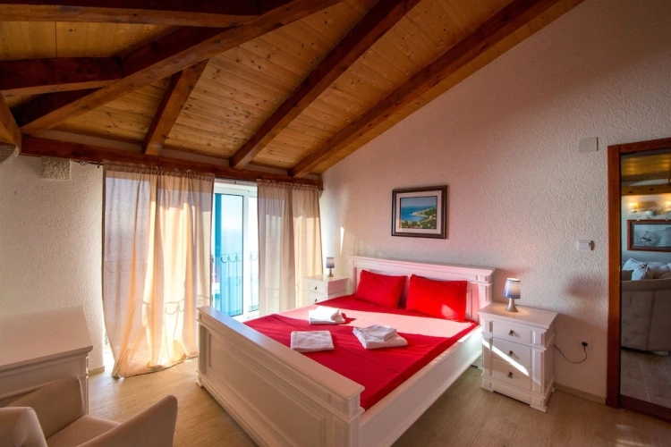 Premium Apartment