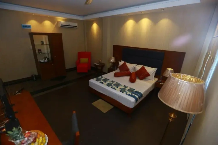 Junior Suite with balcony and with view